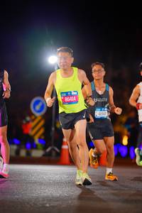 BIB: 86414, 41915
                            <button type="button" onclick="openModal(21559711)" class="btn btn-primary btn-sm float-right btn-popup" data-toggle="modal" data-target=".modal-high-quality">
                        <i class="fas fa-shopping-cart"></i> Add to Cart
                    </button>
                                            <button type="button" onclick="isThisMe(21559711, true)" class="btn btn-success btn-sm float-right btn-popup btn-isme hidden" data-toggle="tooltip" data-placement="bottom" title="นี่คือรูปของคุณใช่ไหม คลิกที่นี่เพื่อเอาเข้าอัลบั้ม">
                        <i class="fas fa-plus"></i> Add to album
                    </button>
                    <button type="button" onclick="isThisMe(21559711, false)" class="btn btn-warning btn-sm float-right btn-popup btn-isnotme hidden">
                        <i class="fas fa-ban"></i> Remove from album
                    </button>